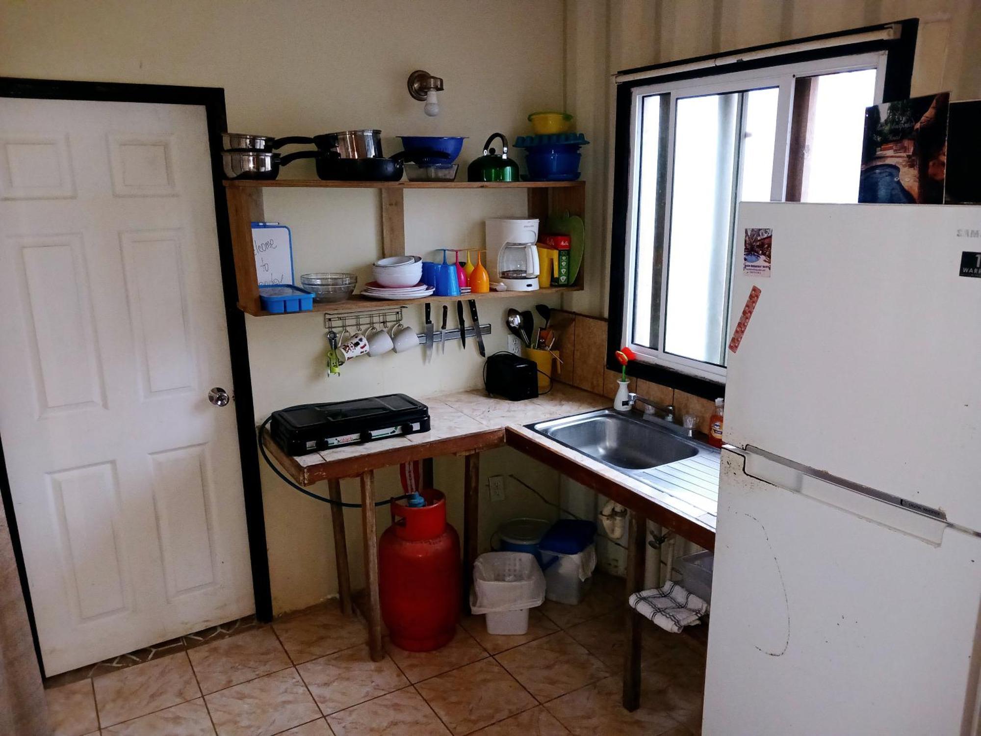 Roatan Backpackers' Hostel Sandy Bay المظهر الخارجي الصورة
